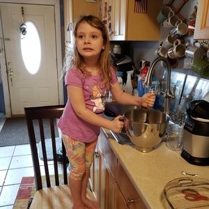 Meet your Posher, Cindy